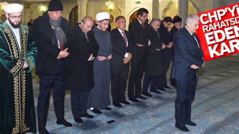B­a­ş­b­a­k­a­n­­ı­n­ ­n­a­m­a­z­ ­f­o­t­o­ğ­r­a­f­ı­ ­C­H­P­­y­i­ ­r­a­h­a­t­s­ı­z­ ­e­t­t­i­